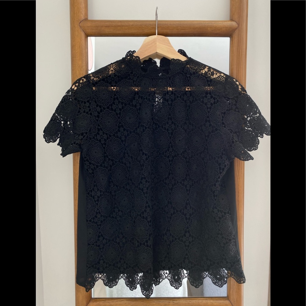 Who What Wear Lace Top, size S